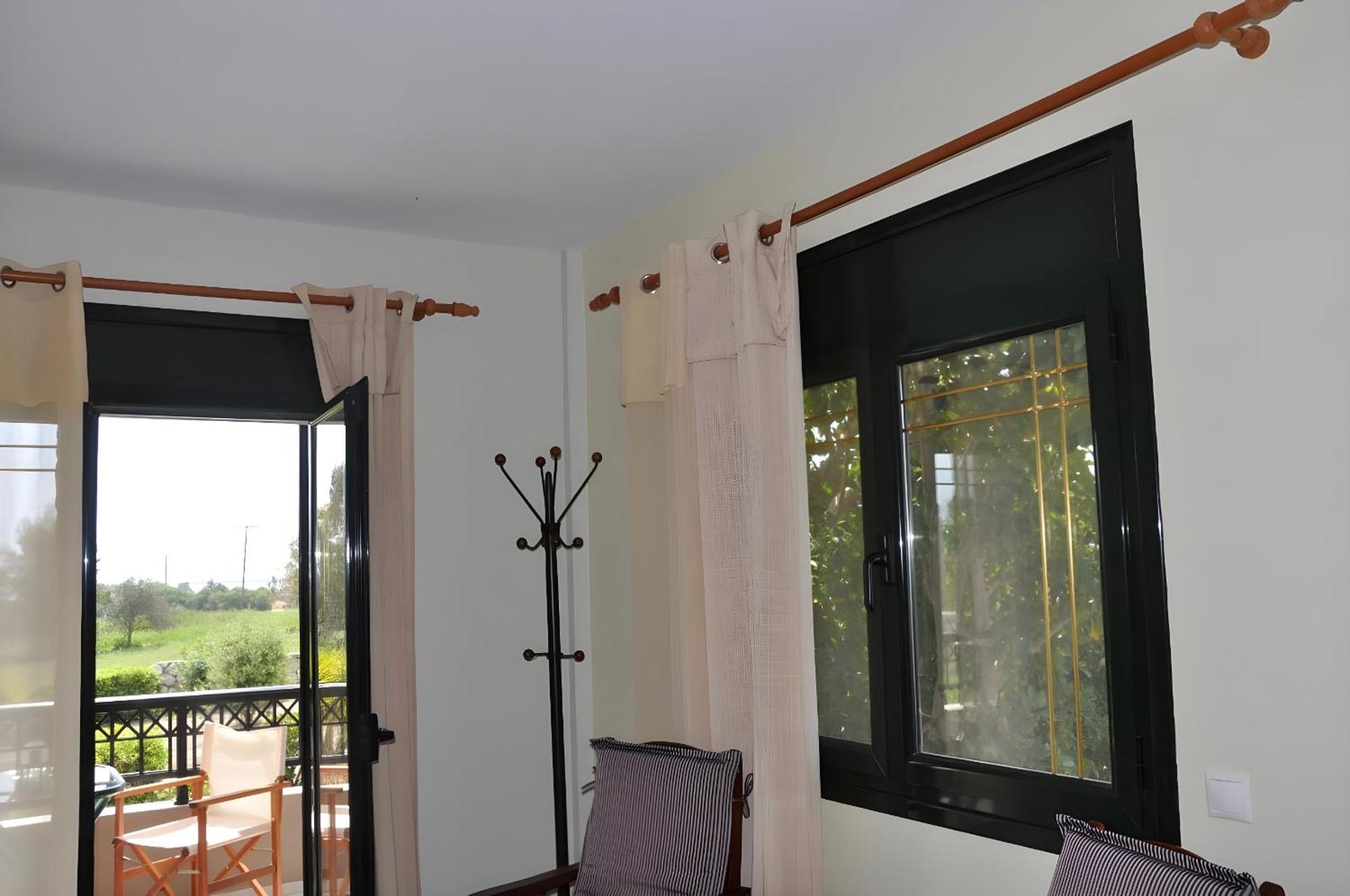 Pagonis Studios Lixouri Luaran gambar