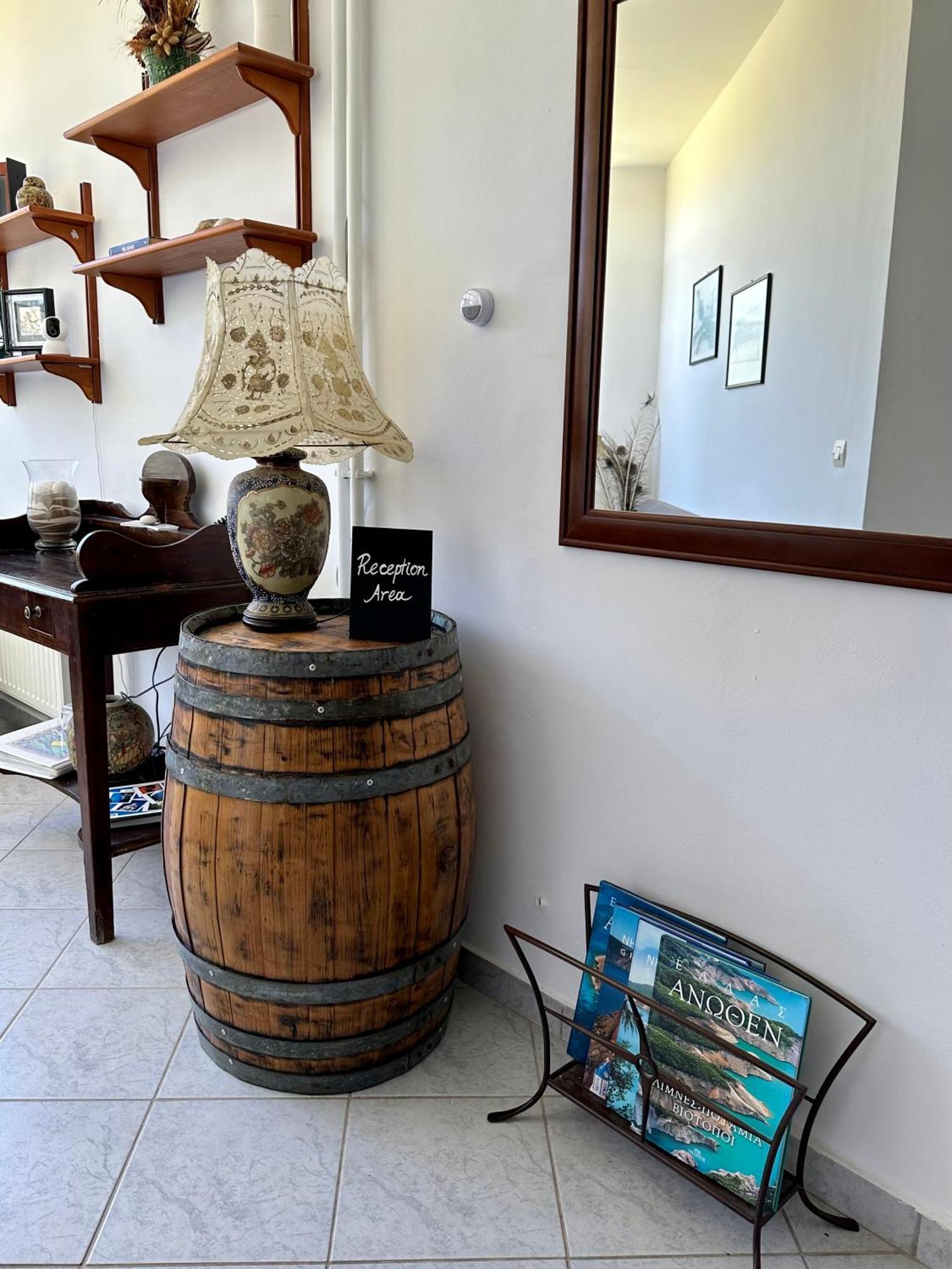 Pagonis Studios Lixouri Luaran gambar